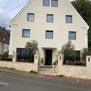 Hotel Helena, Stadtbergen